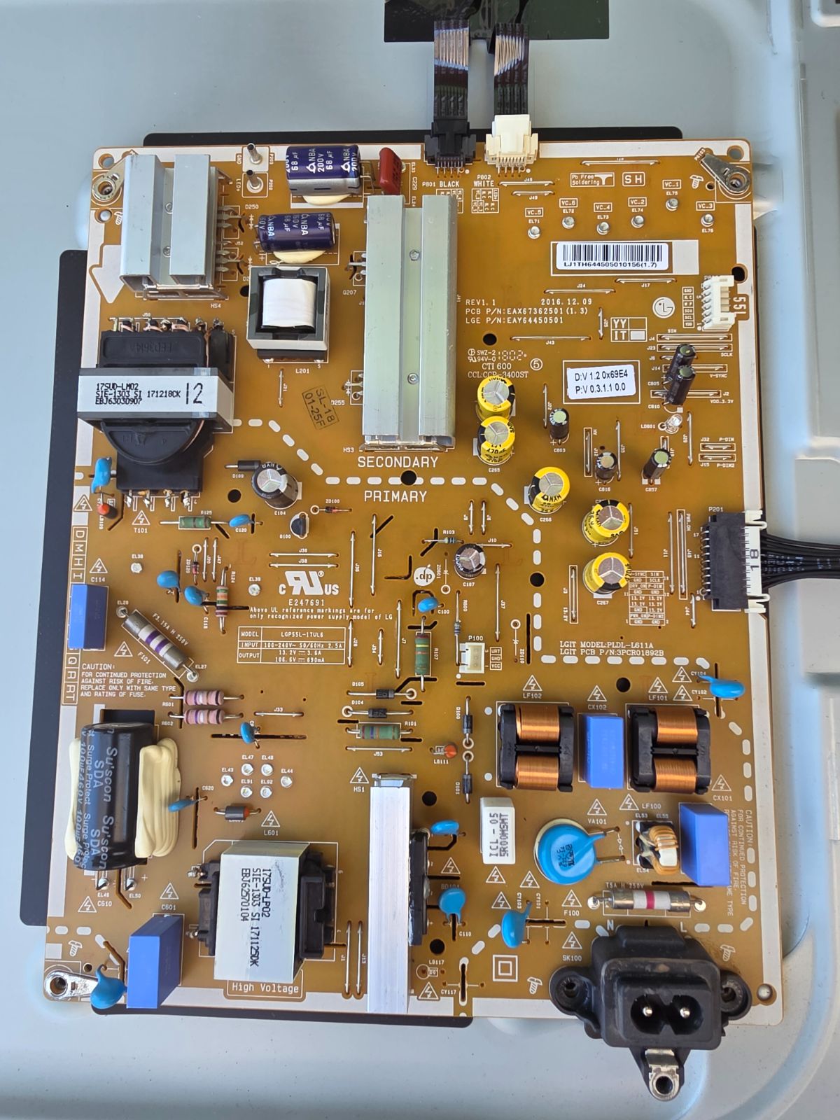 Fuente de alimentación