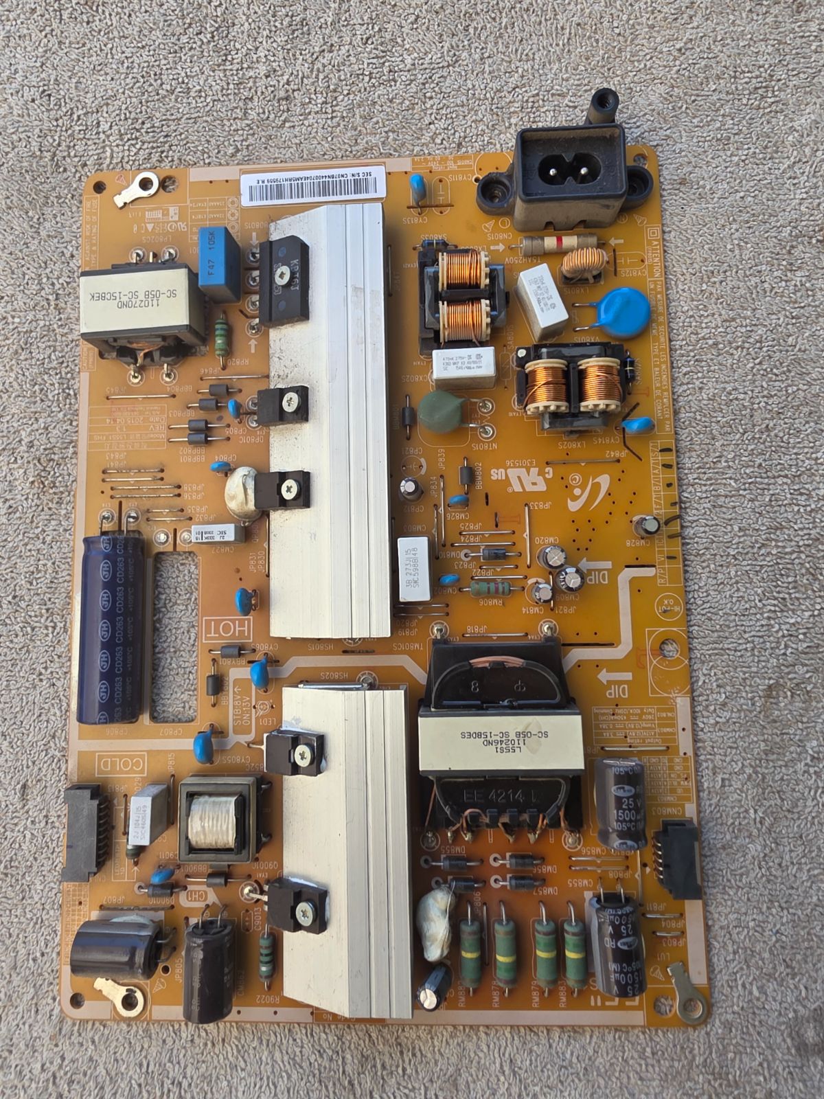 Fuente de alimentación