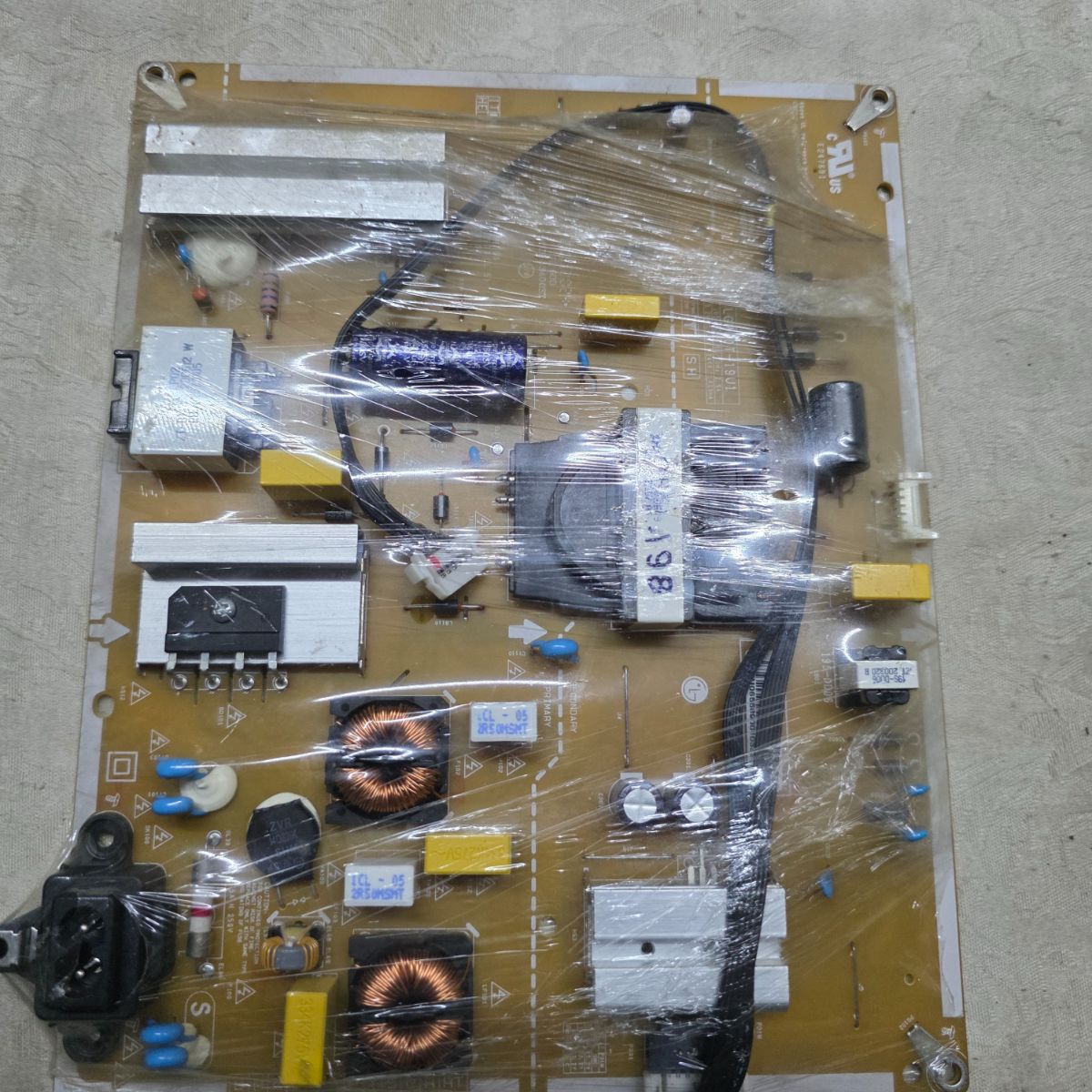 Fuente de alimentación