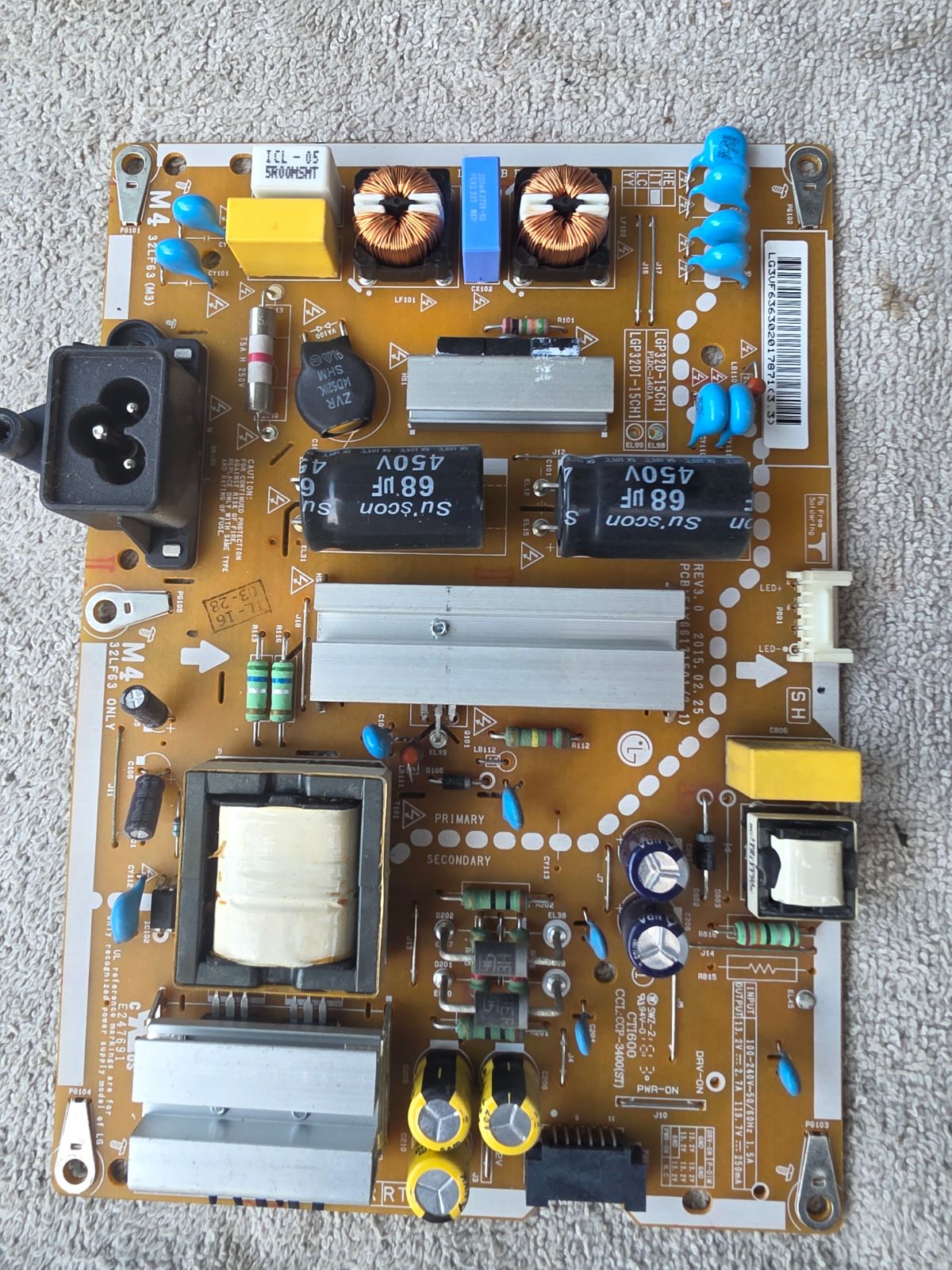 Fuente de alimentación