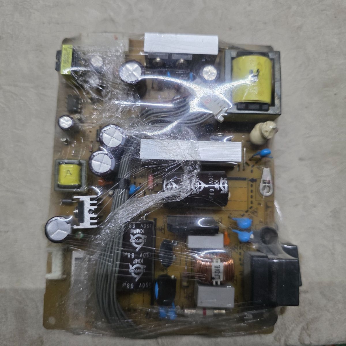 Fuente de alimentación