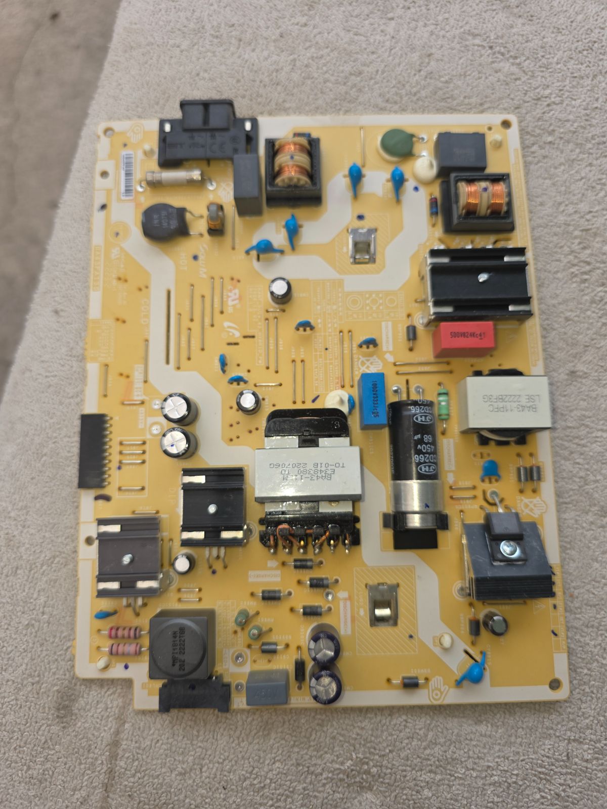 Fuente de alimentación