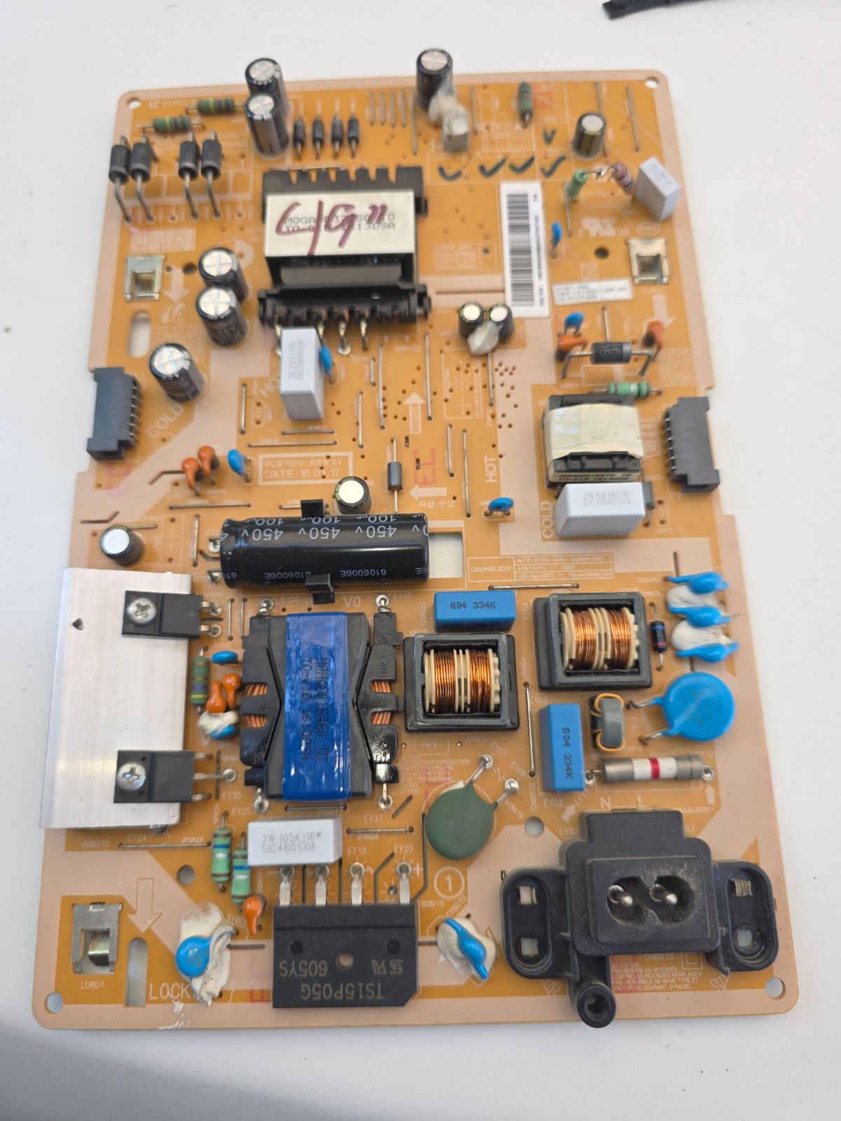 Fuente de alimentación